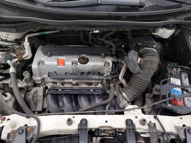 Photo of 2014 White Honda CR-V