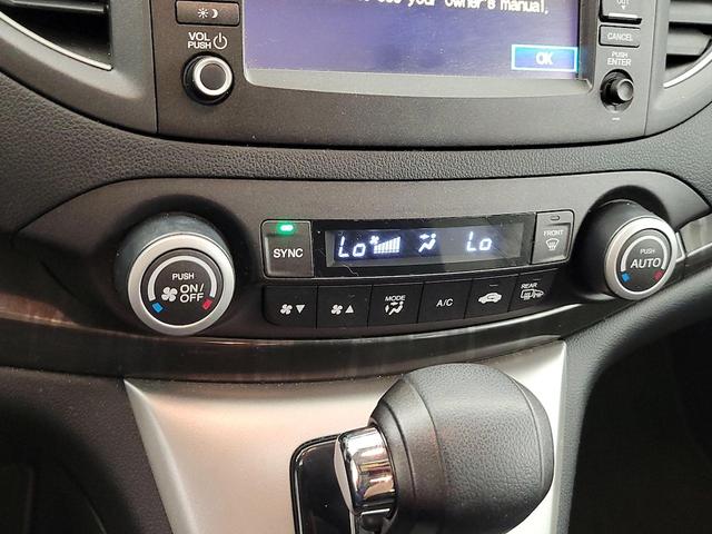 Photo of 2014 White Honda CR-V
