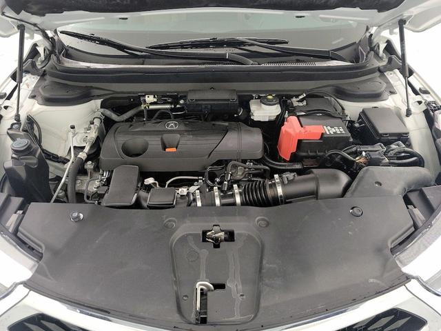 Photo of 2021 White Acura RDX