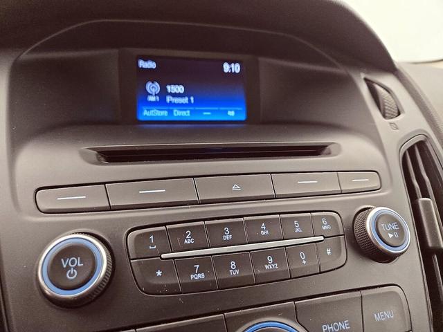 Photo of 2015 Gray Ford Focus