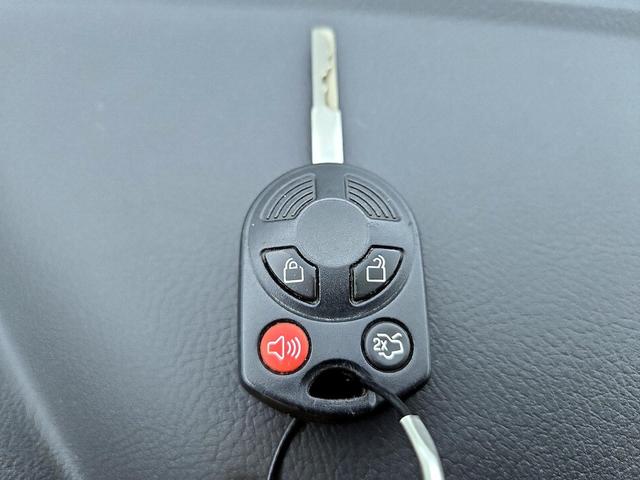 Photo of 2015 Gray Ford Focus