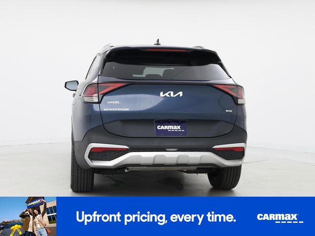 Photo of 2023 Blue Kia Sportage Hybrid