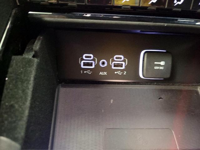 Photo of 2021 Black Jeep Grand Cherokee L