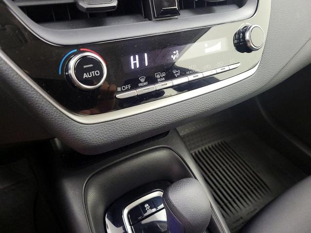 Photo of 2022 Gray Toyota Corolla
