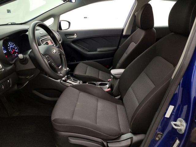 Photo of 2017 Blue Kia Forte