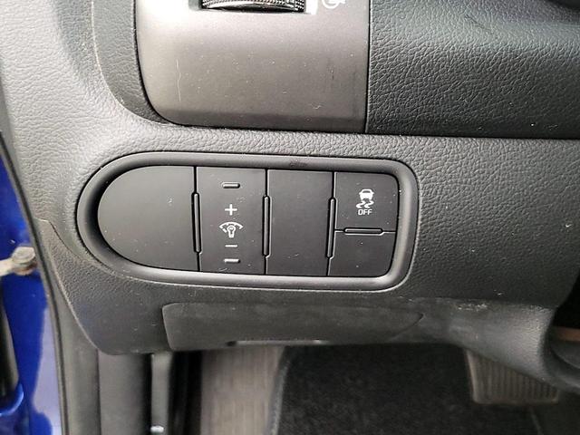 Photo of 2017 Blue Kia Forte