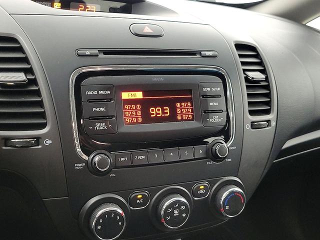 Photo of 2017 Blue Kia Forte