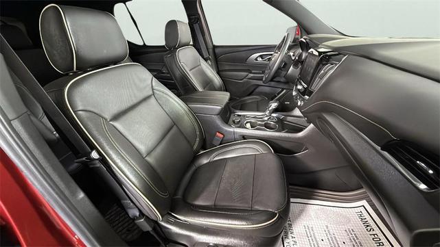 Photo of 2022 Cherry Red Tintcoat Chevrolet Traverse