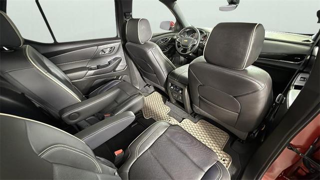 Photo of 2022 Cherry Red Tintcoat Chevrolet Traverse