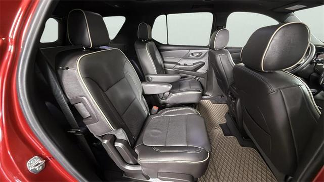 Photo of 2022 Cherry Red Tintcoat Chevrolet Traverse