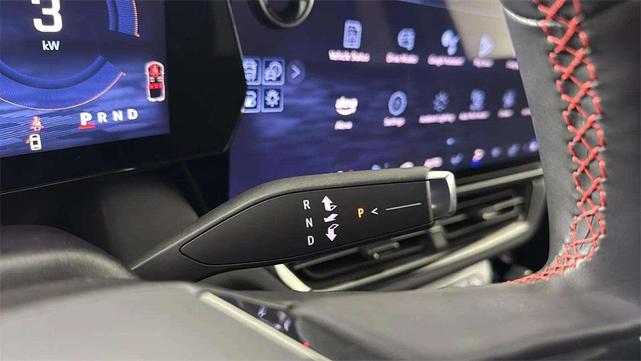 Photo of 2024 Black Chevrolet Equinox EV