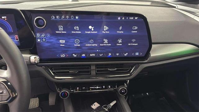 Photo of 2024 Black Chevrolet Equinox EV