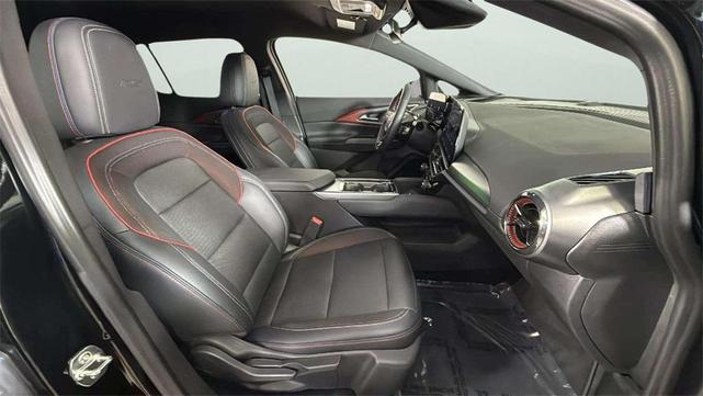 Photo of 2024 Black Chevrolet Equinox EV
