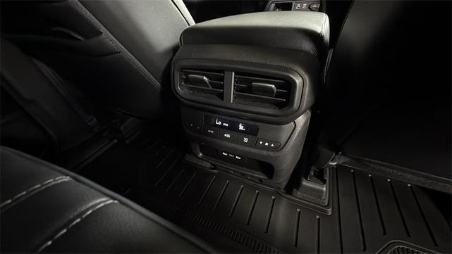 Photo of 2025 Radiant Red Metallic II Honda Pilot