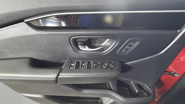 Photo of 2025 Radiant Red Metallic II Honda Pilot