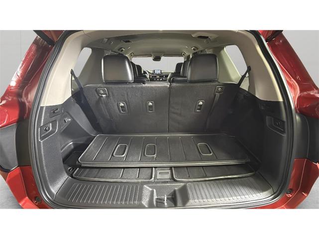 Photo of 2025 Radiant Red Metallic II Honda Pilot