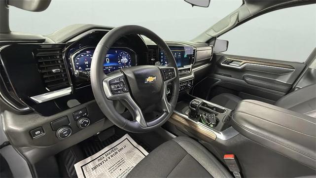 Photo of 2024 Slate Gray Metallic Chevrolet Silverado 1500