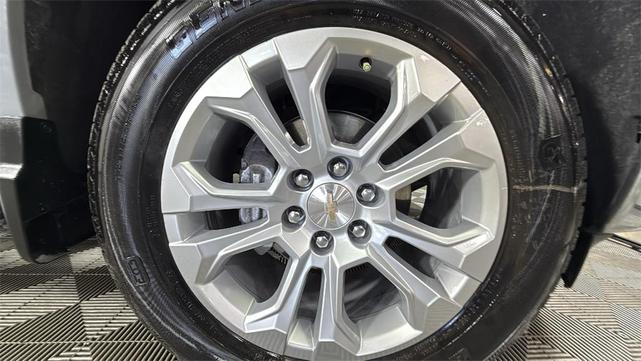 Photo of 2024 Slate Gray Metallic Chevrolet Silverado 1500