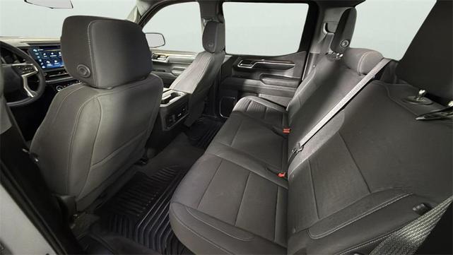 Photo of 2024 Slate Gray Metallic Chevrolet Silverado 1500
