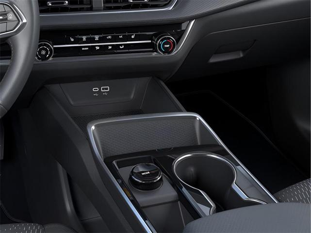 Photo of 2026 Summit White Chevrolet Equinox