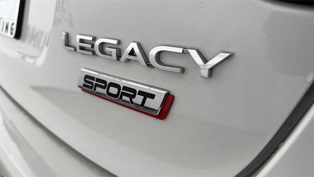 Photo of 2021 Crystal White Pearl Subaru Legacy