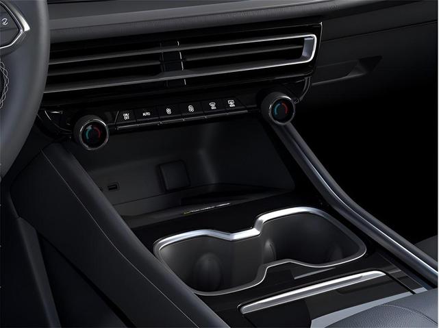 Photo of 2026 Summit White Chevrolet Traverse