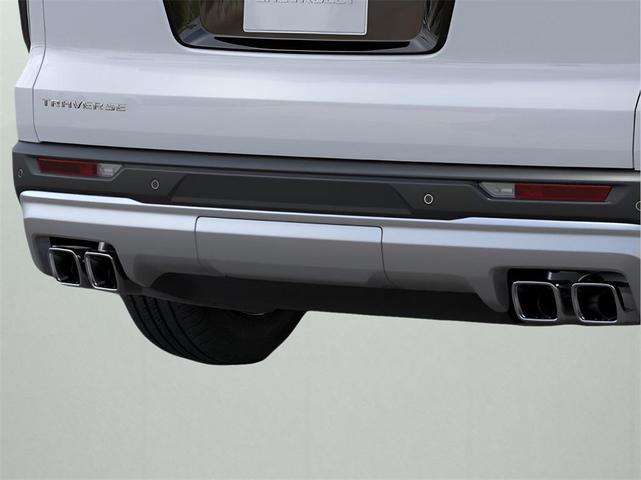 Photo of 2026 Polar White Tricoat Chevrolet Traverse