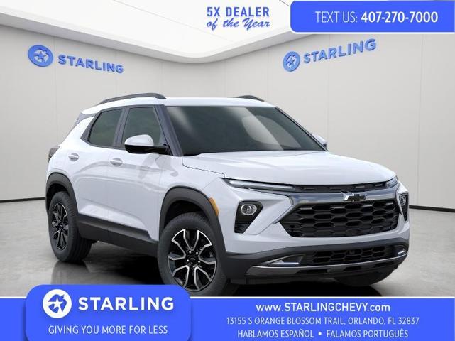 Photo of 2025 Iridescent Pearl Tricoat Chevrolet Trailblazer