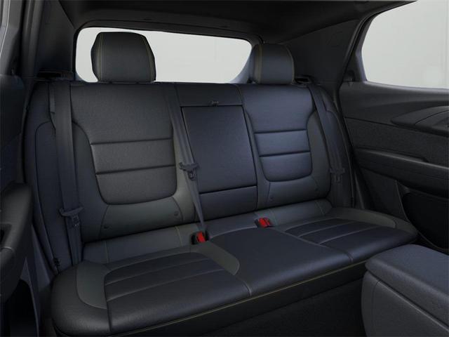 Photo of 2025 Iridescent Pearl Tricoat Chevrolet Trailblazer