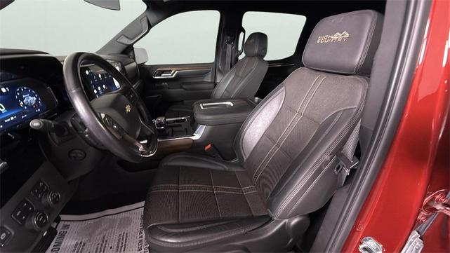 Photo of 2022 Cherry Red Tintcoat Chevrolet Silverado 1500