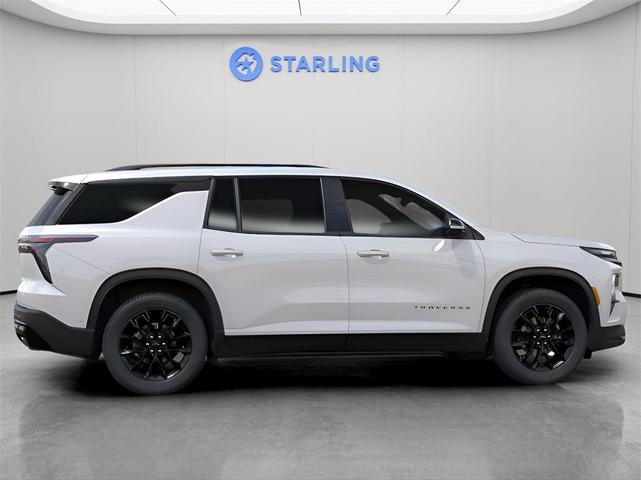 Photo of 2025 Iridescent Pearl Tricoat Chevrolet Traverse