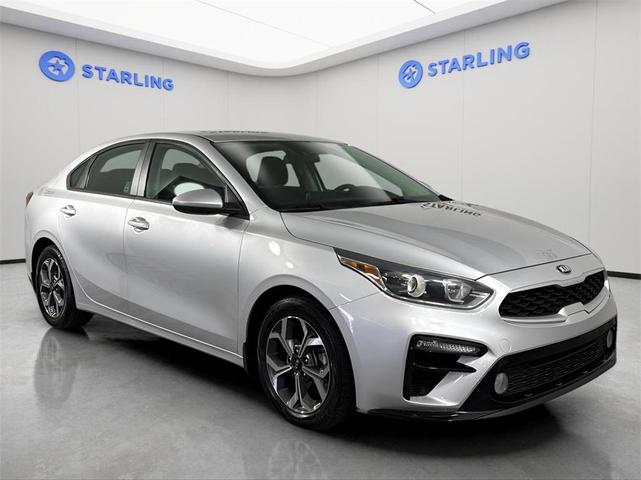 Photo of 2021 Silky Silver Kia Forte