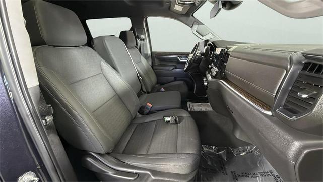 Photo of 2022 Titanium Rush Metallic GMC Sierra 1500