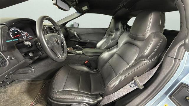 Photo of 2012 Carlisle Blue Metallic Chevrolet Corvette