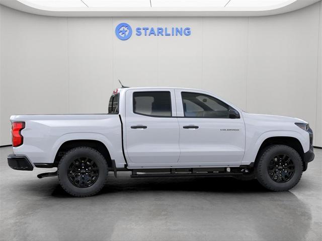 Photo of 2026 Summit White Chevrolet Colorado