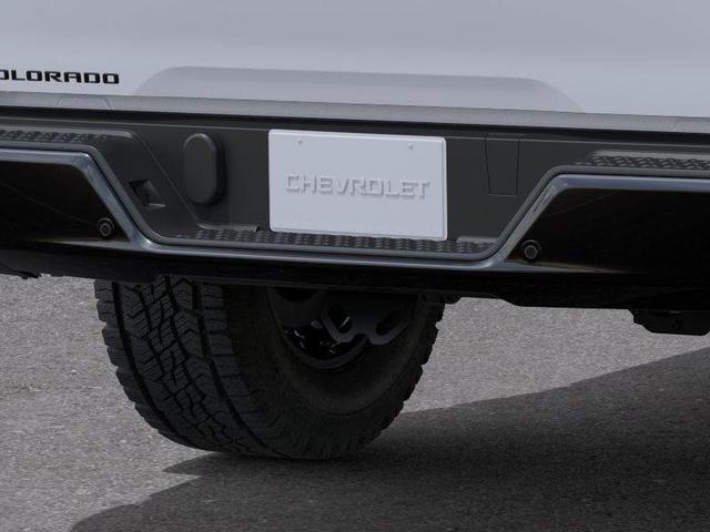 Photo of 2026 Summit White Chevrolet Colorado