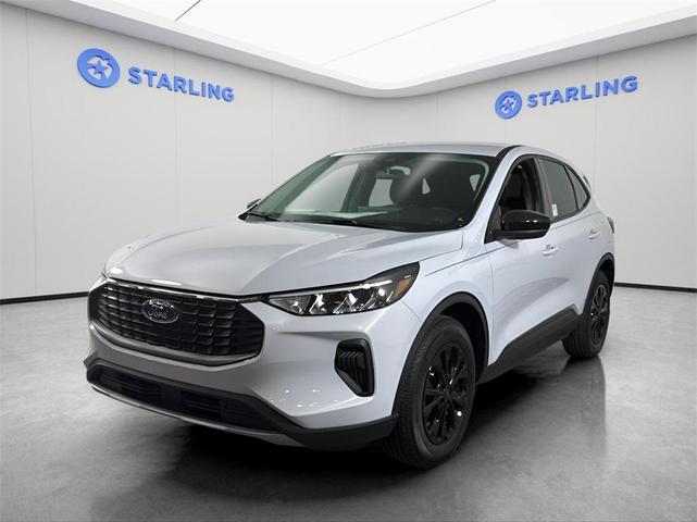 Photo of 2025 Silver Metallic Ford Escape
