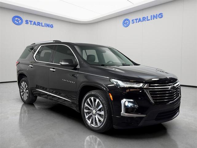 Photo of 2023 Mosaic Black Metallic Chevrolet Traverse