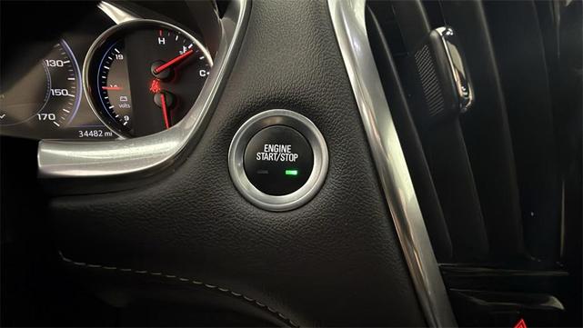Photo of 2023 Mosaic Black Metallic Chevrolet Traverse