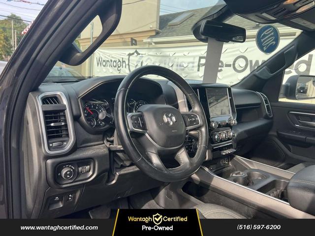 Photo of 2019 Granite Crystal Metallic Clearcoat RAM 1500