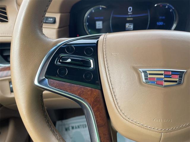 Photo of 2017 Crystal White Tricoat Cadillac Escalade ESV