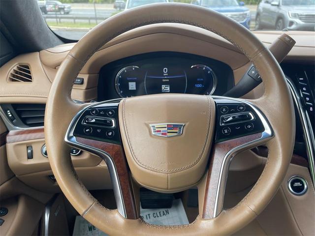 Photo of 2017 Crystal White Tricoat Cadillac Escalade ESV