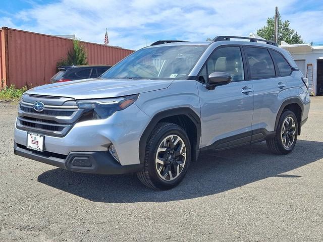 Photo of 2025 Ice Silver Metallic Subaru Forester