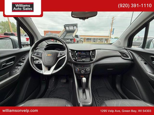 Photo of 2018 Nightfall Gray Chevrolet Trax