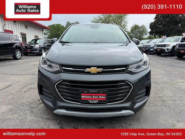 Photo of 2018 Nightfall Gray Chevrolet Trax