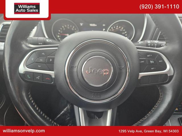 Photo of 2018 Granite Crystal Clearcoat Metallic Jeep Compass