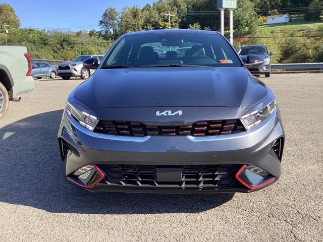 Photo of 2024 Gravity Gray Kia Forte