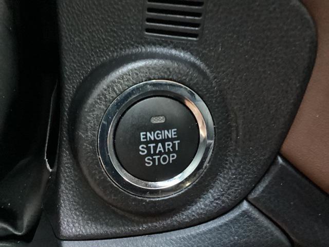 Photo of 2022 Abyss Blue Pearl Subaru Outback