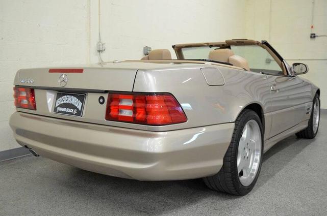 Photo of 2002 Desert Silver Mercedes-Benz SL-Class