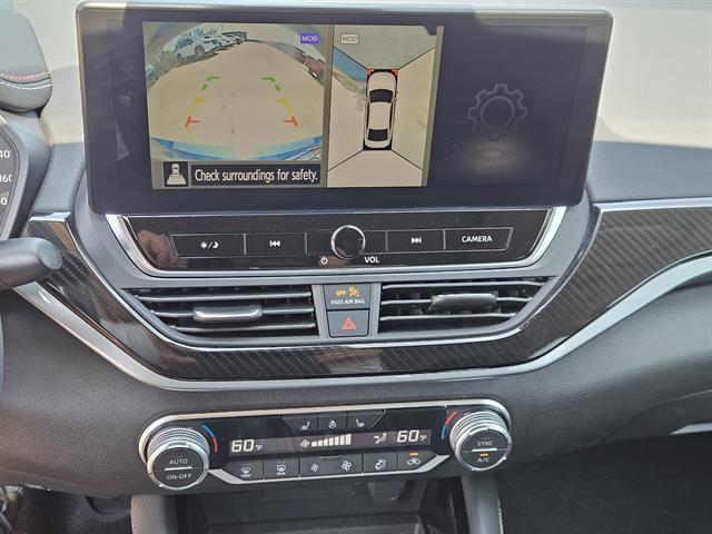 Photo of 2023 Deep Blue Pearl Nissan Altima
